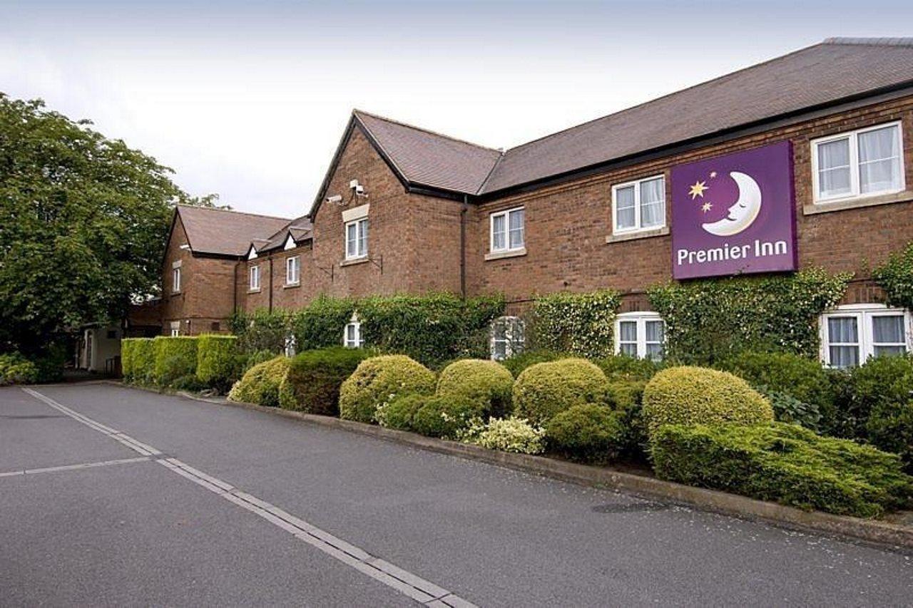 Premier Inn Lichfield North East Eksteriør billede